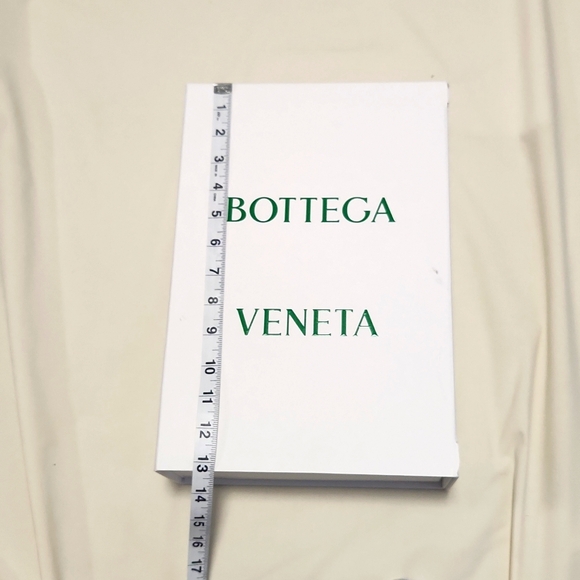 Bottega Veneta Empty Box White - Picture 11 of 11